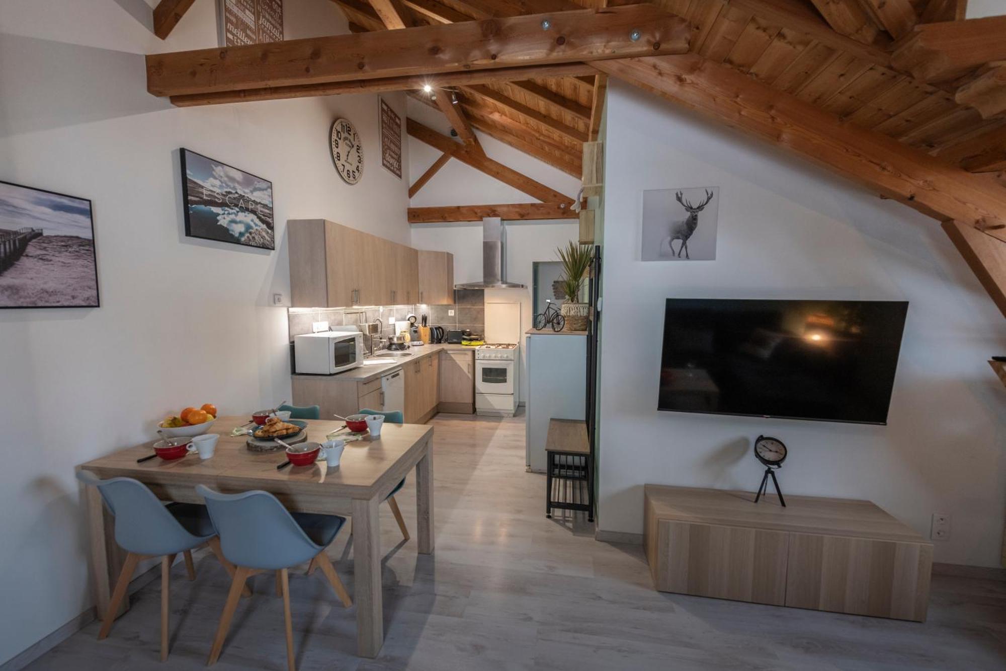 Le Pragmatique Apartment Guillestre Luaran gambar