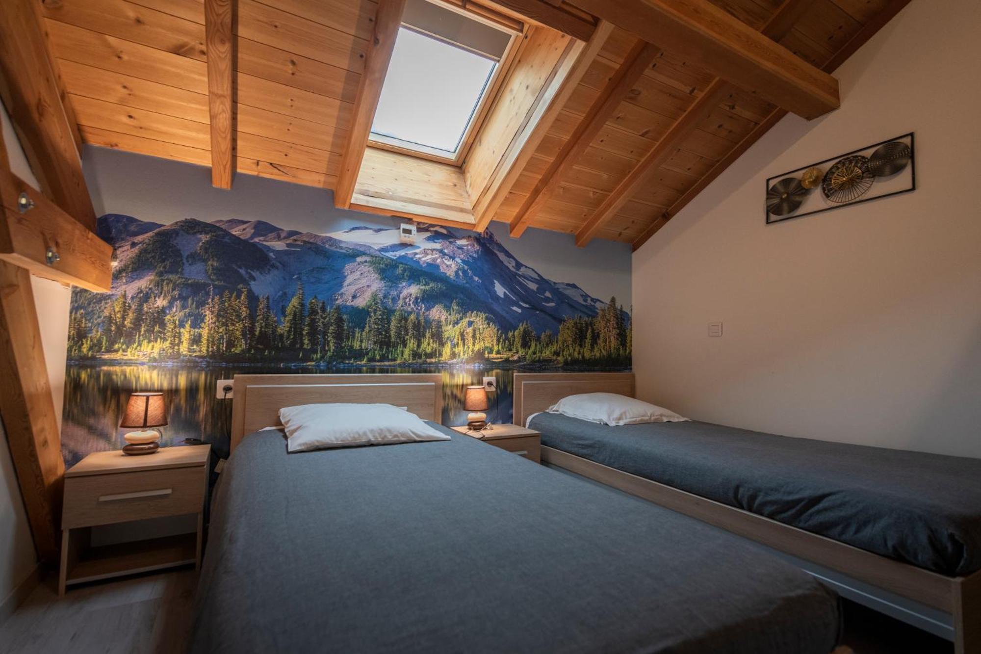 Le Pragmatique Apartment Guillestre Luaran gambar